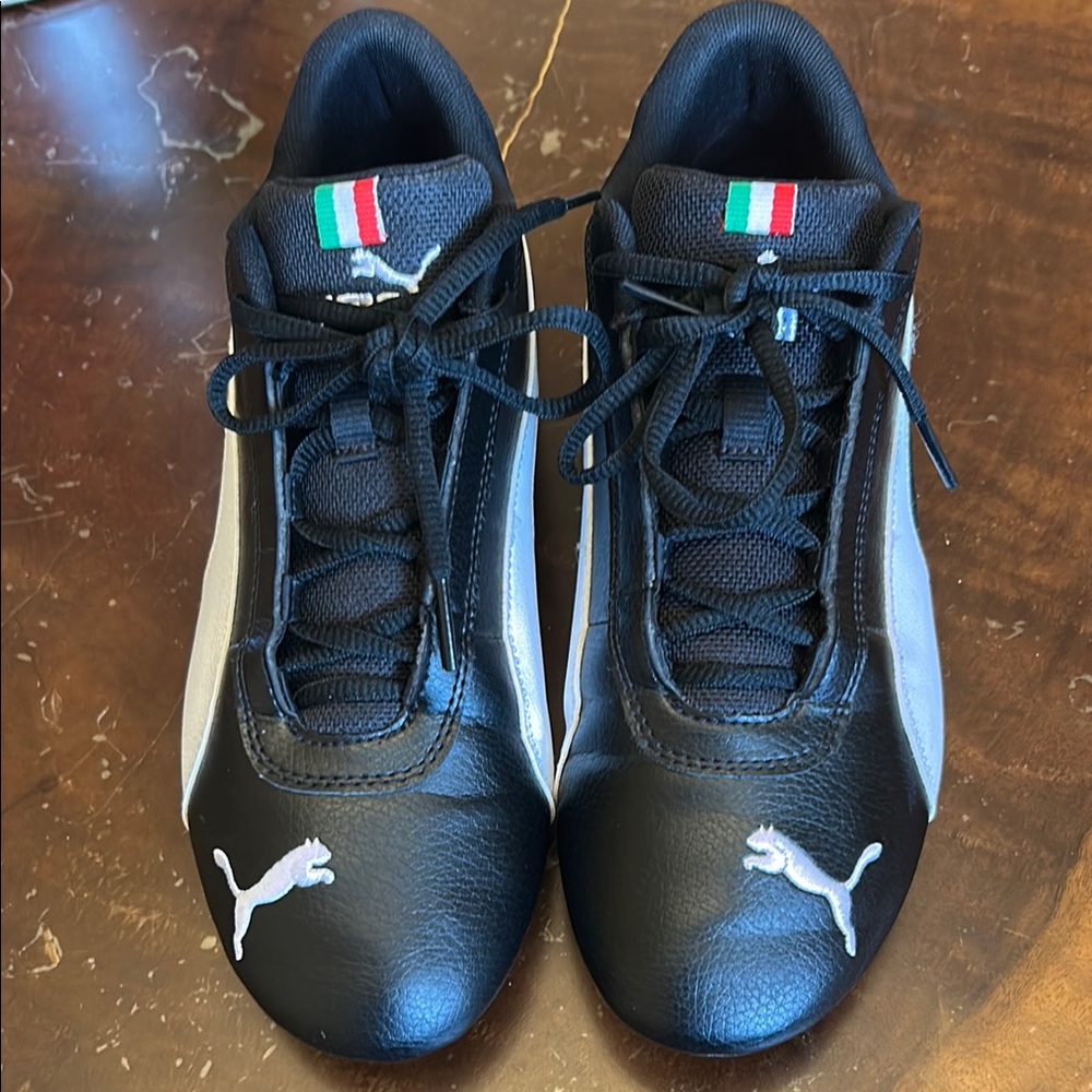 Puma Men’s SF Cat Black White Ferrari Race Driver Casual Sneakers